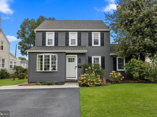 333 E Birch Dr, Morrisville, PA 19067