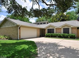 2618 Country Place Dr, Richmond, TX 77406