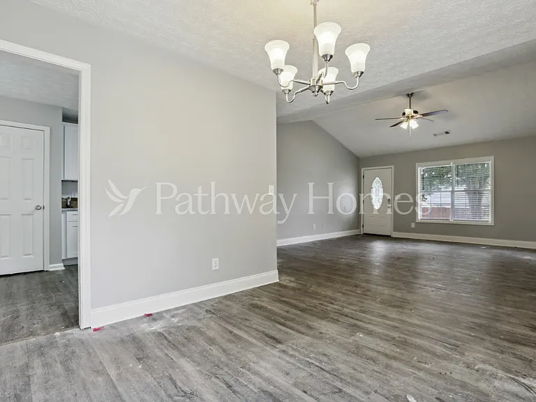 762 Bostonian Way — Photo 5