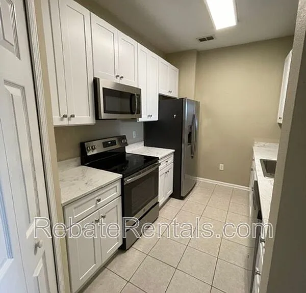 7801 Point Meadows Dr #8307 — Photo 4