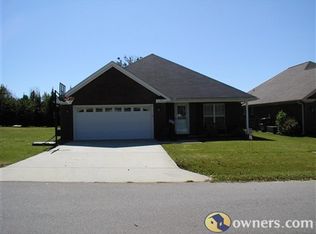 98 Simms St, Moulton, AL 35650