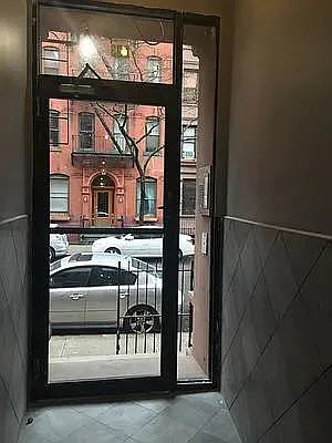 Rented by CNYC Apartments | media 25