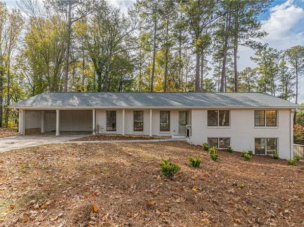 2588 Club Valley Dr NE, Marietta, GA 30068