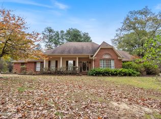 5180 Forest Hill Rd S, Olive Branch, MS 38654