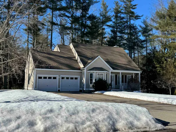 47 Cherrywood Drive, Dover, NH 03820
