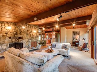 7555 Rapp Ln, Talent, OR 97540