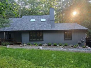 311 Deer Wood Ln, Pocono Pines, PA