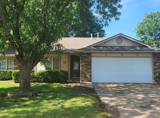 8212 E Lansing St, Broken Arrow, OK 74014
