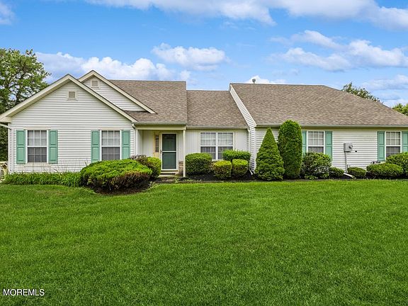 2nd image of 2597 Meadow Lake Drive