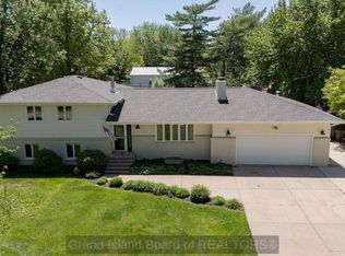 4077 Dack Ave, Grand Island, NE 68803