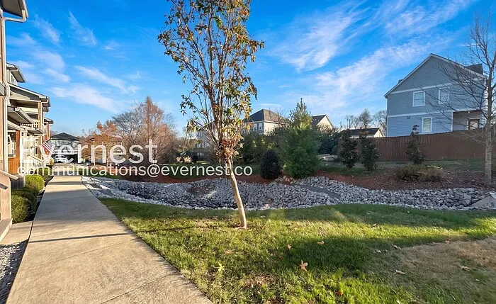 220 Croleywood Ln — Photo 29