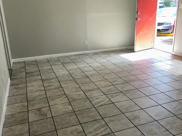 3414 Woodridge Dr #7, Houston, TX 77087