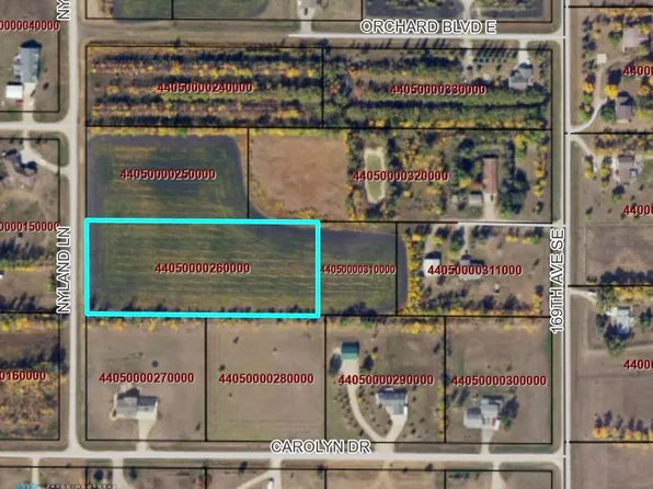 2835 Nyland Ln, Harwood, ND 58042