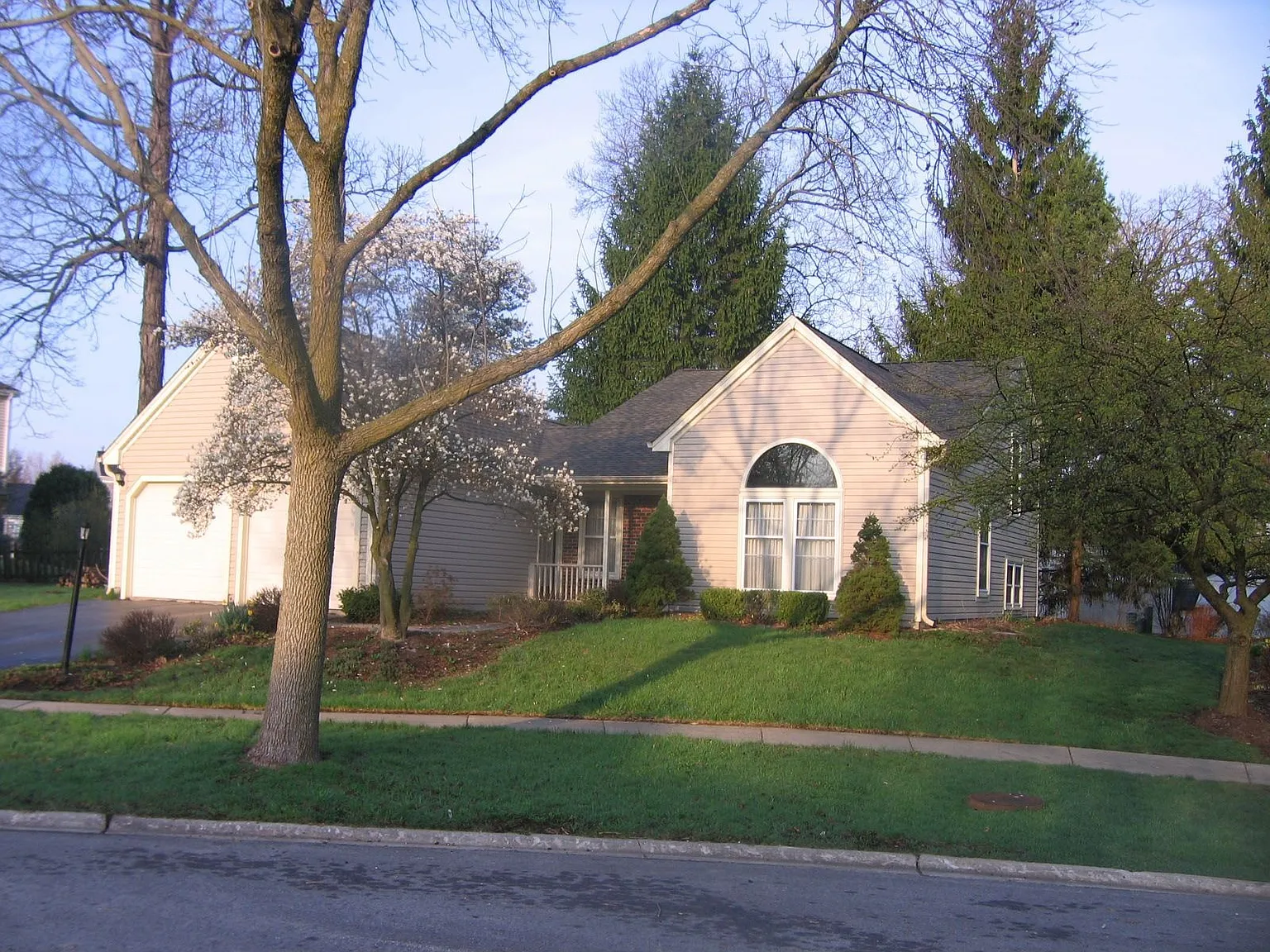 8 Monroe Ct photo 1