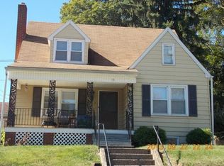 18 Hollar Ave APT 1, Shippensburg, PA 17257