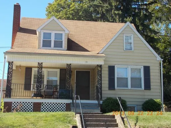 18 Hollar Ave APT 1, Shippensburg, PA 17257