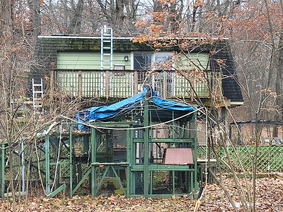 5th image of 952 54th St