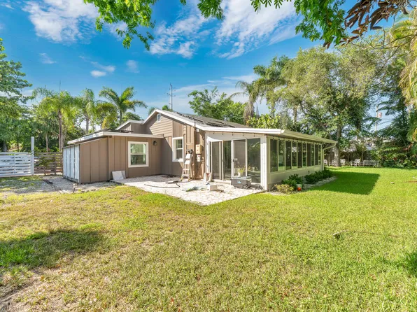 1862 Center Street, Jupiter, FL 33458