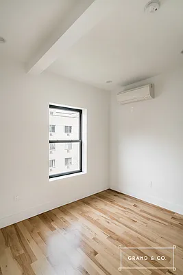 Rented by Grand & Co. | media 21