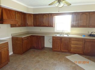 6305 Hibernia Rd, Charlestown, IN 47111
