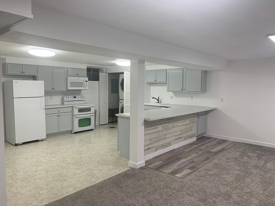 Open kitchen