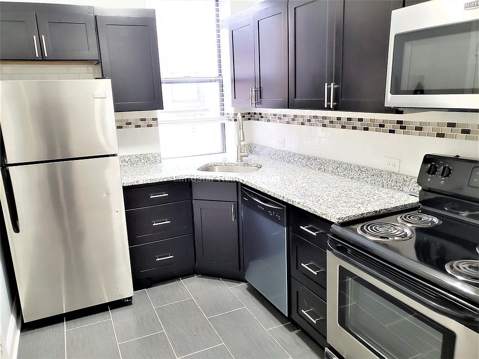 1st image of 3641 W Dickens Ave APT 1A