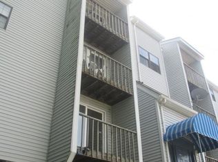 199 Perry Ave APT 1, Worcester, MA 01610