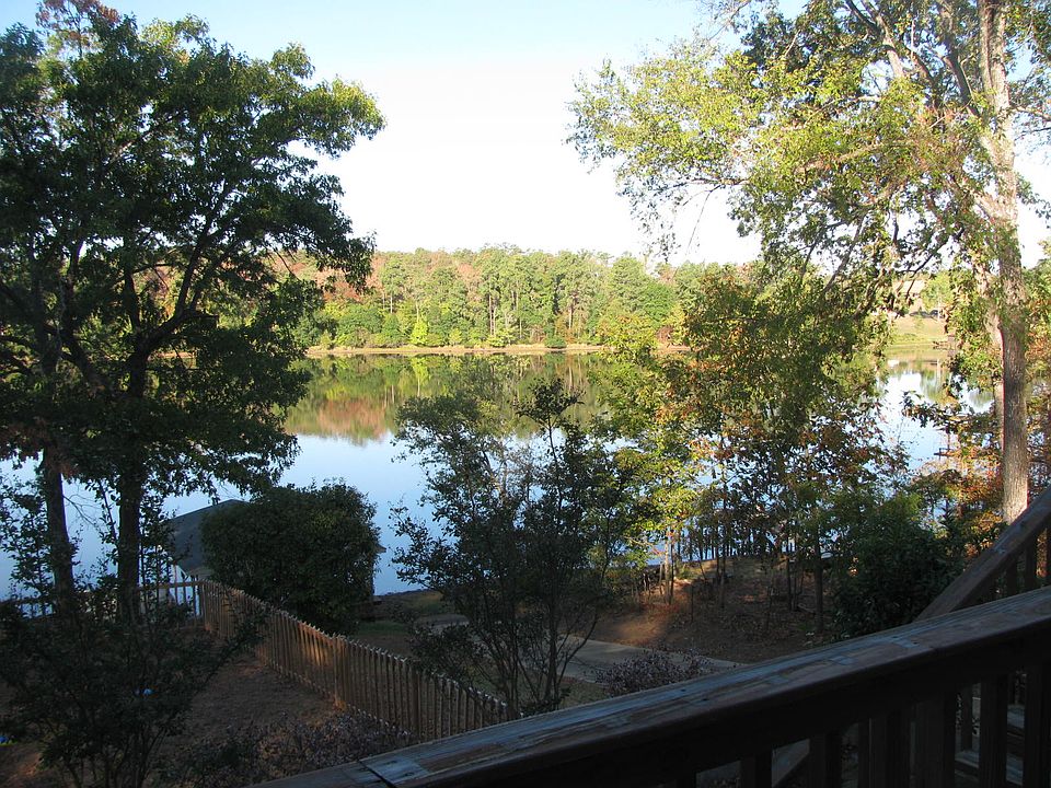 3025 E Lake Dr, Gladewater, TX 75647 Zillow