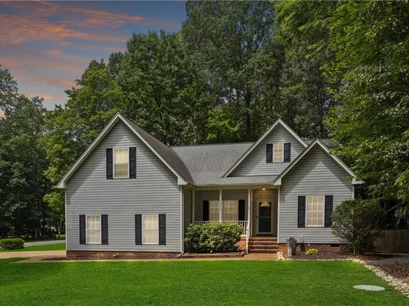 7755 Patriots Way, Gloucester, VA 23061
