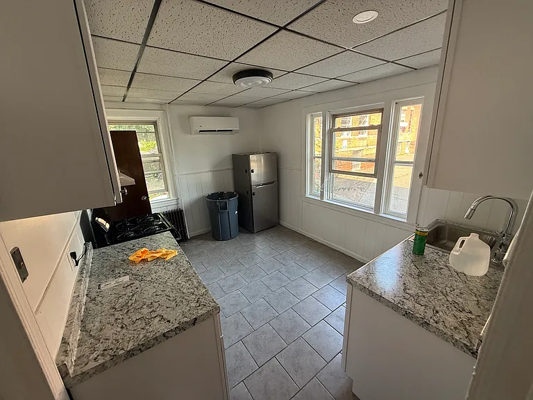 73 W 27th St #1 — Photo 3