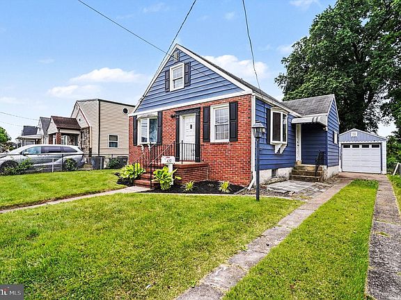 5th image of 422 Margaret Ave