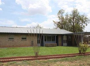 108 W Cheyenne St, Marlow, OK 73055