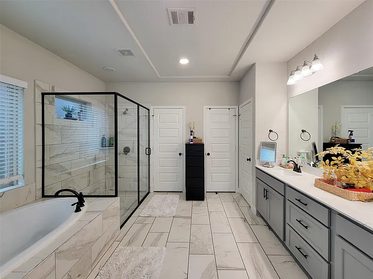 16030 Muster Oak Dr — Photo 16
