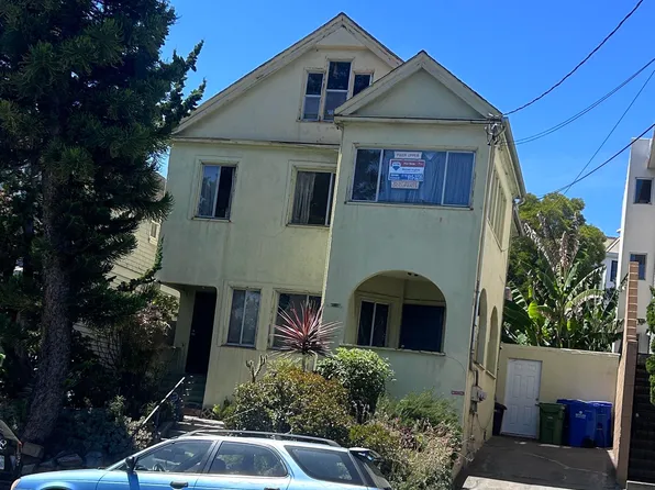 4035 Howe St, Oakland, CA 94611