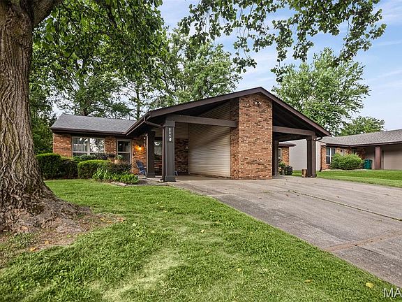 5th image of 809 White Oak Dr