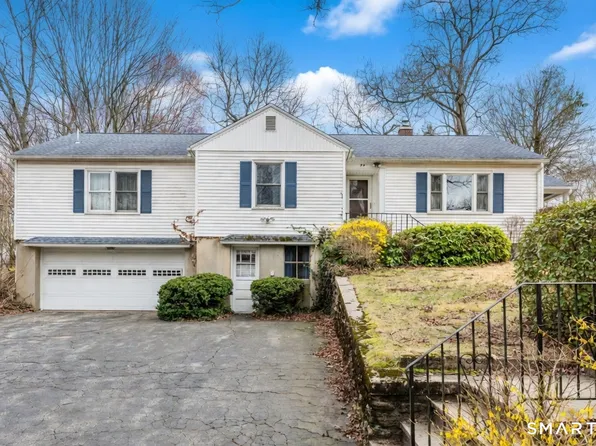 94 Farrell Road, Waterbury, CT 06706