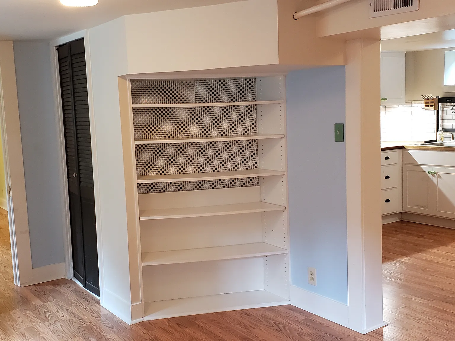 2 bed, 800 sqft, $1,650 — Photo 3