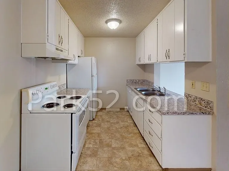 6450 S Mason Ave #7 — Photo 6