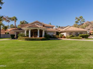 11820 S Warpaint Dr, Phoenix, AZ 85044