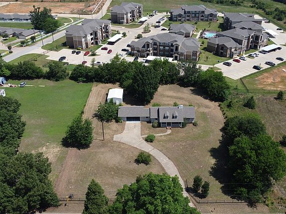 5th image of 503 Old Tyler Hwy