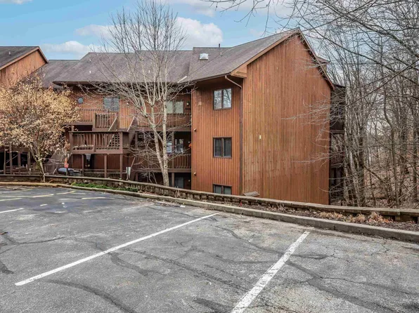 3906 E Eagle Bay Dr, Bloomington, IN 47401