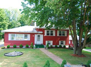 14 Semrau Rd, Denville, NJ 07834