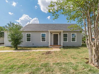 915 Olive, Jourdanton, TX, 78026