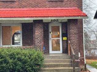 133 Shenango Blvd, Farrell, PA 16121