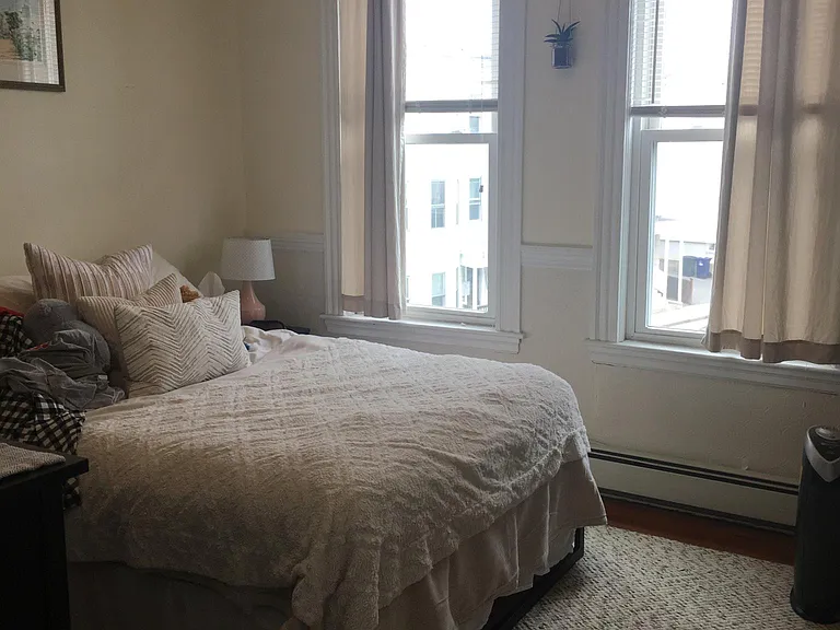 5 Moseley St #3 — Photo 4