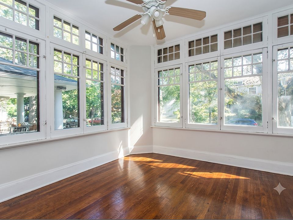 1st image of 2316 Bellfield Ave #2316