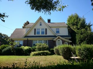 238 Weld St, West Roxbury, MA 02132