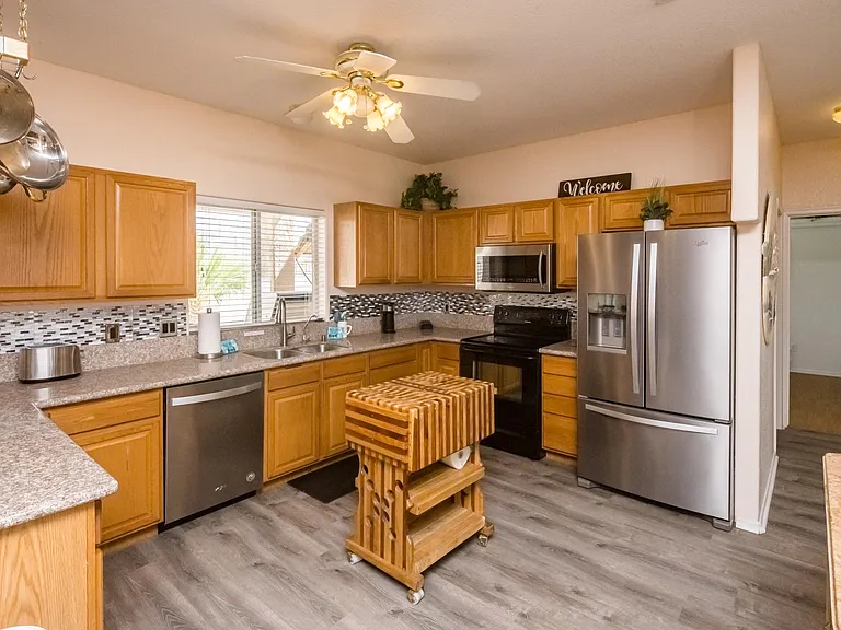 784 Cactus Dr — Photo 40