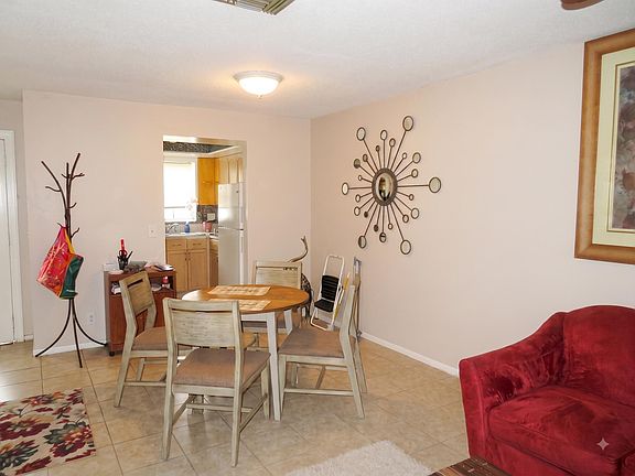 5th image of 2971 W Ashley Dr Drive W #B