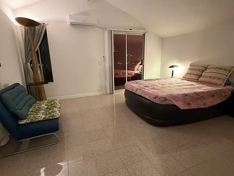 18188 Pier Dr #2 — Photo 11